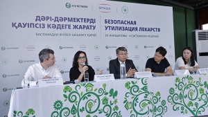 Более тонны просроченных лекарств не попали на свалку в Алматы